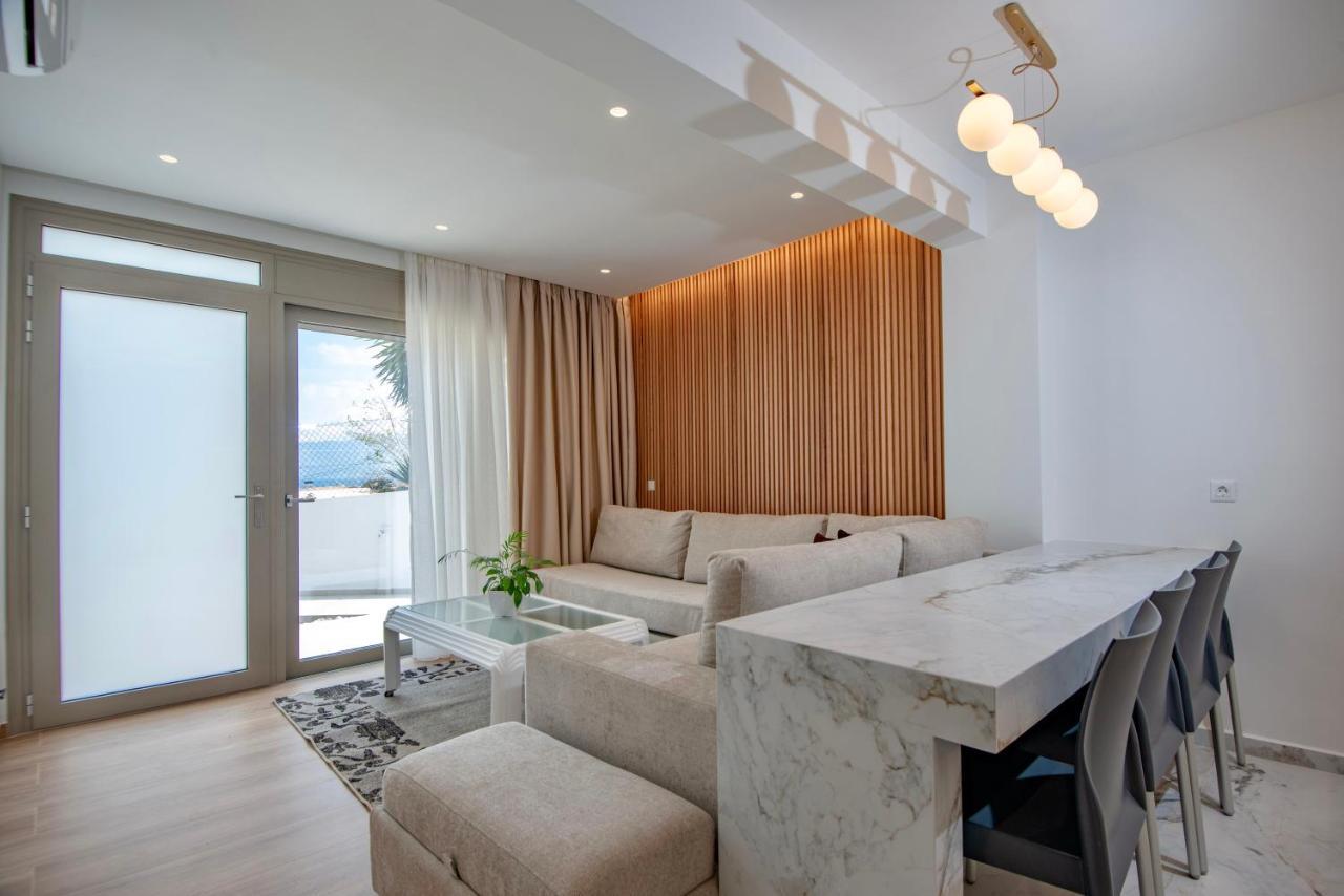 Lucy'S Apartment อายิโอสนิโกลาโอส ภายนอก รูปภาพ